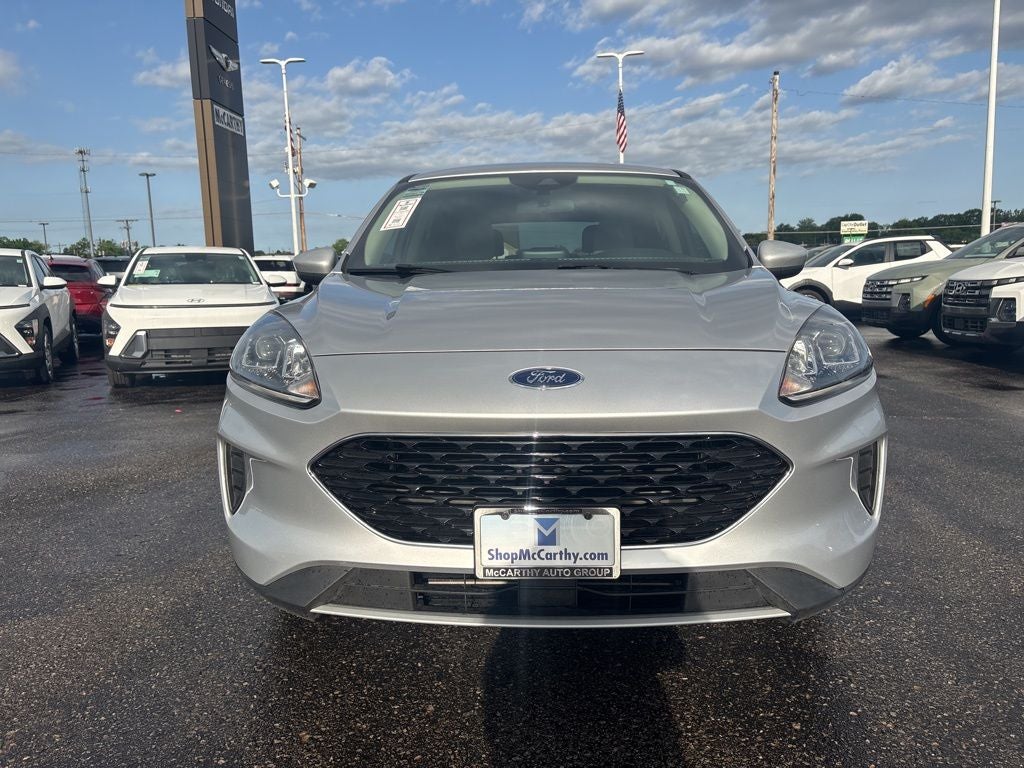 Used 2020 Ford Escape SE with VIN 1FMCU9G65LUB18957 for sale in Kansas City