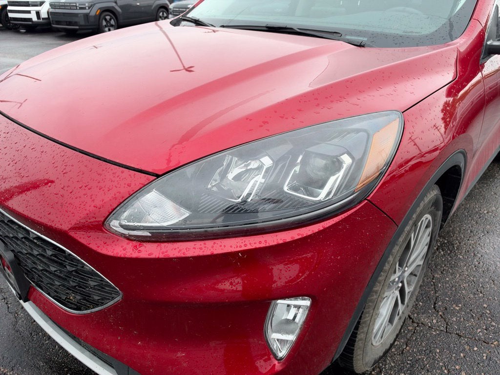 2021 Ford Escape SEL