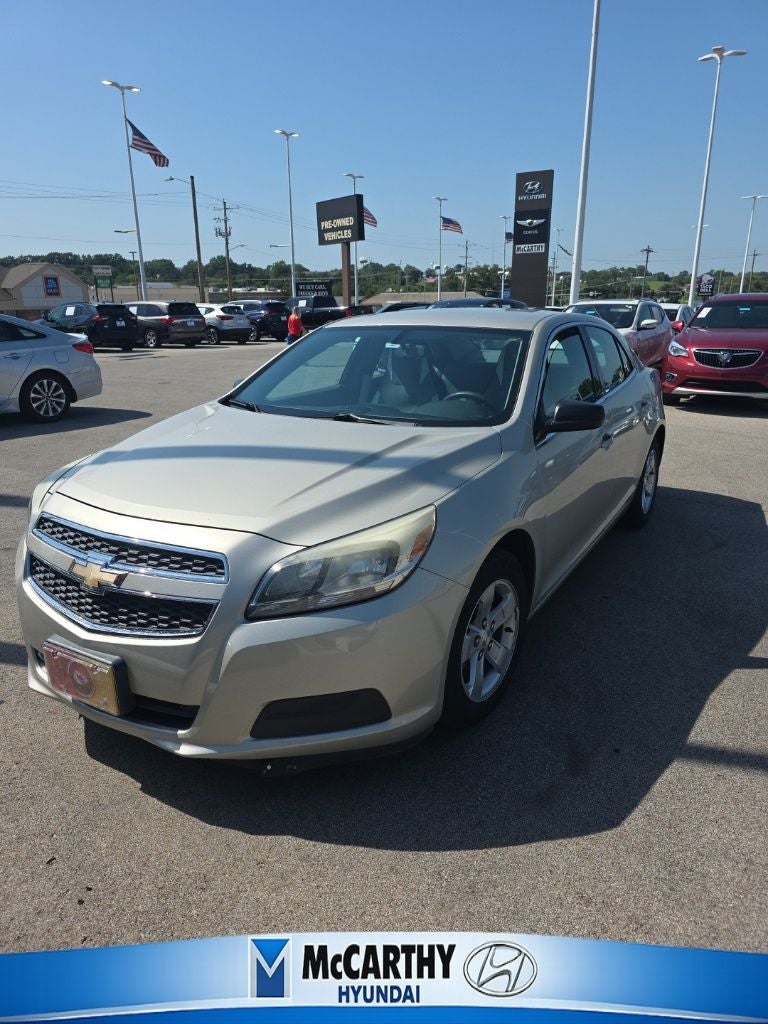 2013 Chevrolet Malibu LS 1LS