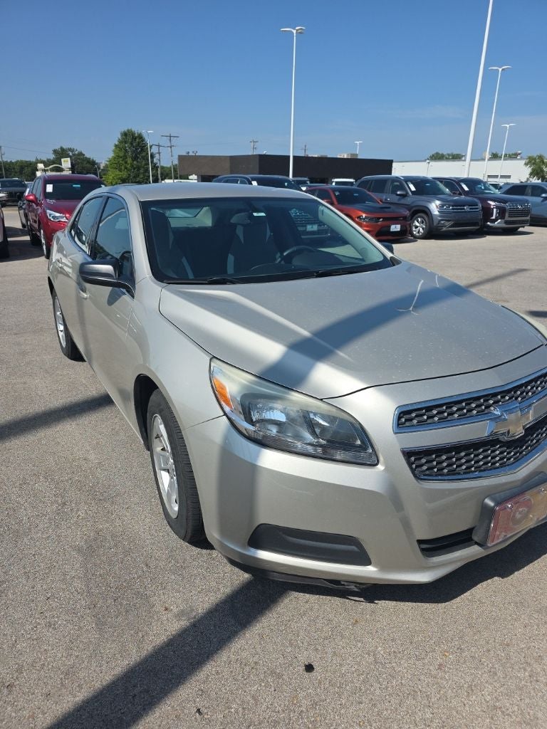 2013 Chevrolet Malibu LS 1LS