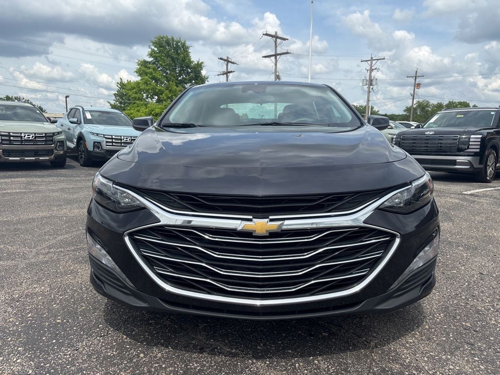 1G1ZD5ST8PF181896