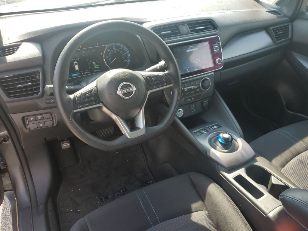2025 Nissan Leaf S