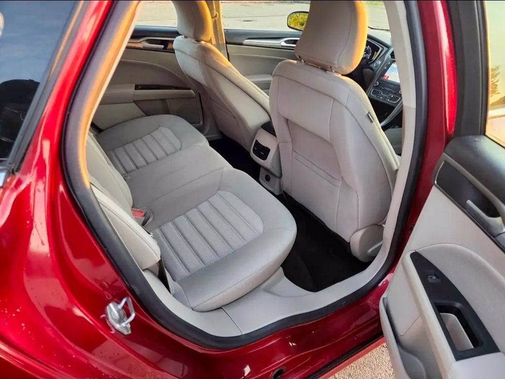 2019 Ford Fusion SE