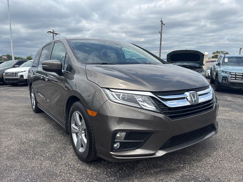 2018 Honda Odyssey EX-L - Photo 3