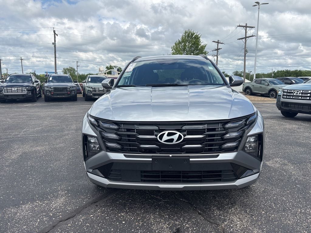 Used 2025 Hyundai Tucson SEL with VIN 5NMJBCDE1SH532009 for sale in Kansas City