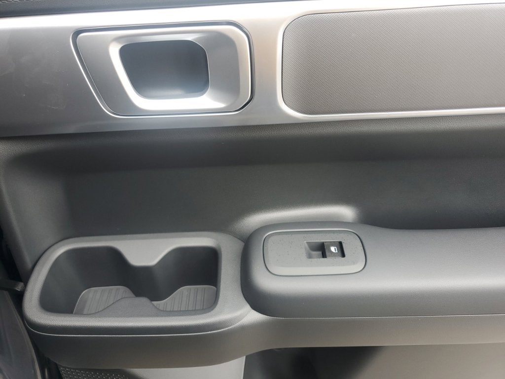 2027 Hyundai SANTA FE HYBRID SE
