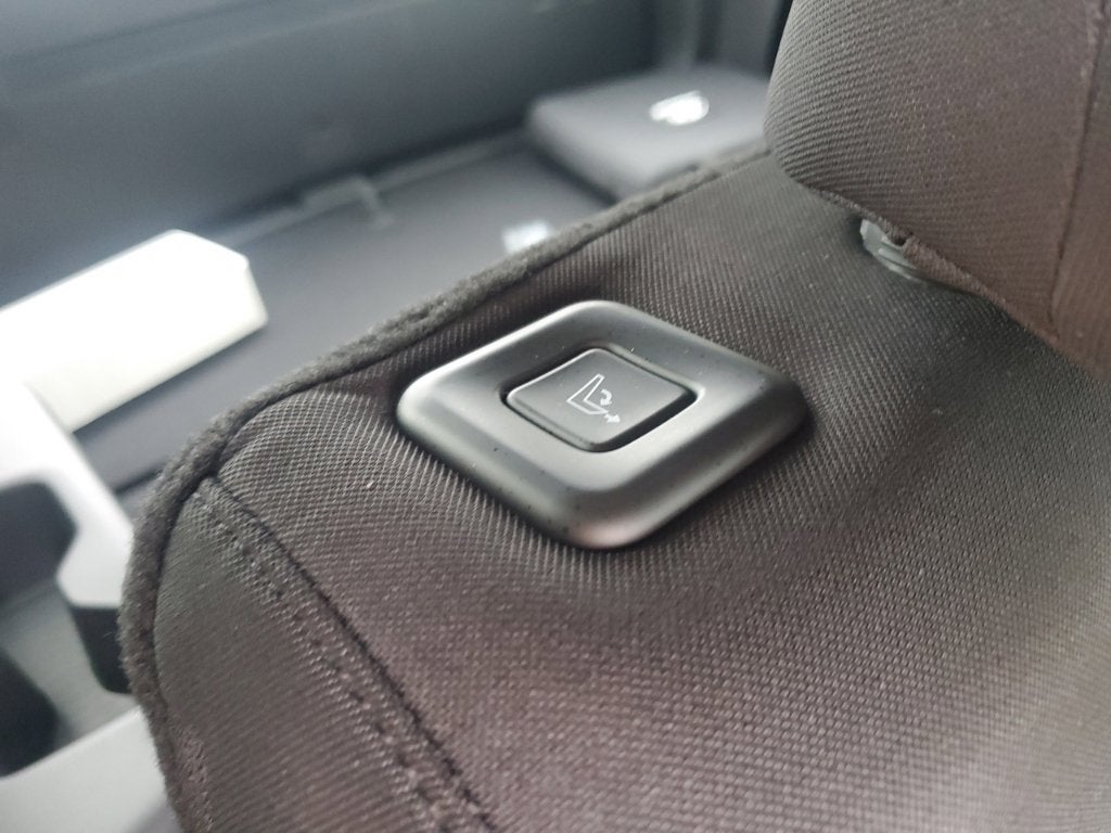 2027 Hyundai SANTA FE HYBRID SE