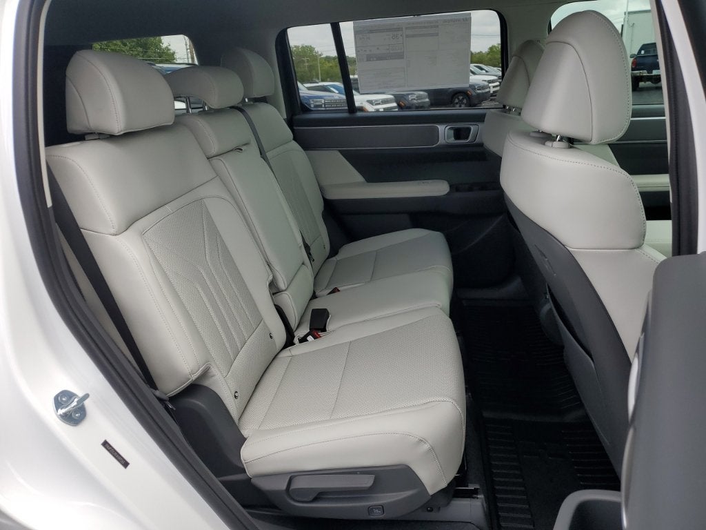 2027 Hyundai SANTA FE HYBRID SEL