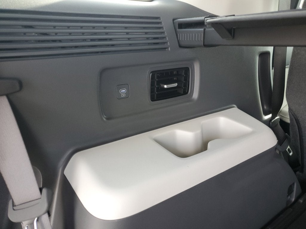 2027 Hyundai SANTA FE HYBRID SEL