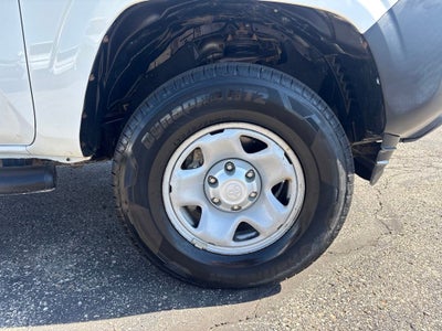 2016 Toyota Tacoma SR