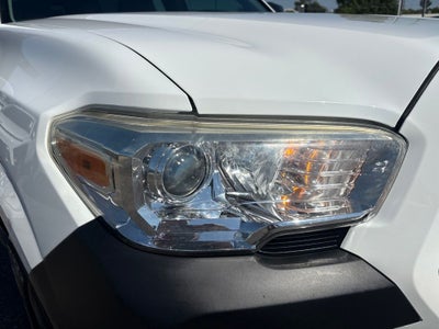 2016 Toyota Tacoma SR