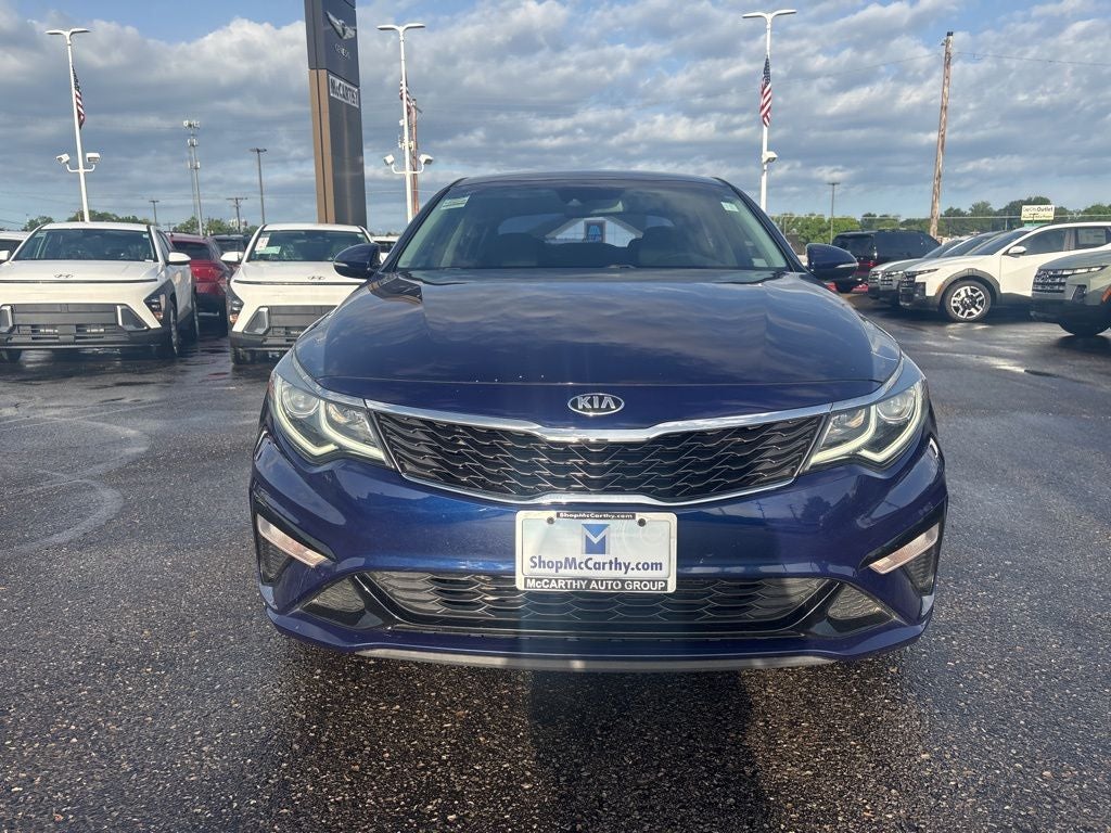 Used 2019 Kia Optima LX with VIN 5XXGT4L33KG370959 for sale in Kansas City