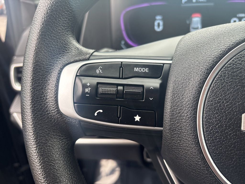 2025 Kia Sportage LX - Photo 16