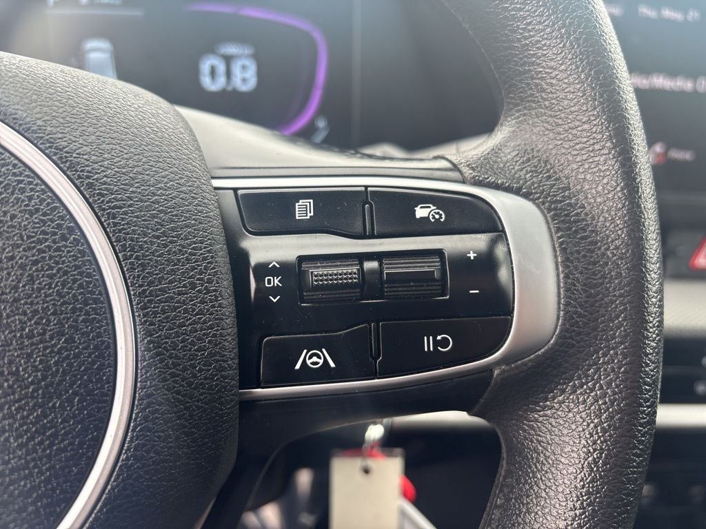 2025 Kia Sportage LX - Photo 17