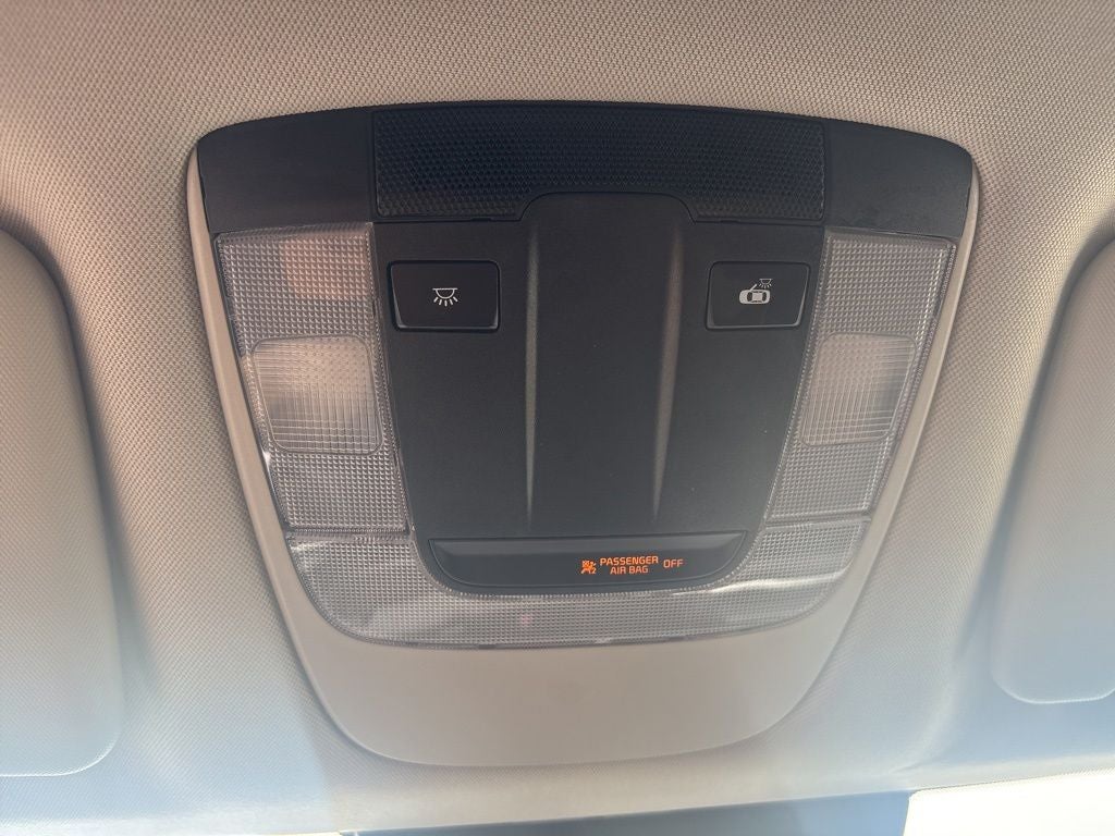 2025 Kia Sportage LX - Photo 24