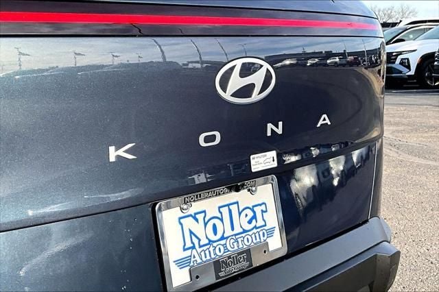 2026 Hyundai KONA SE