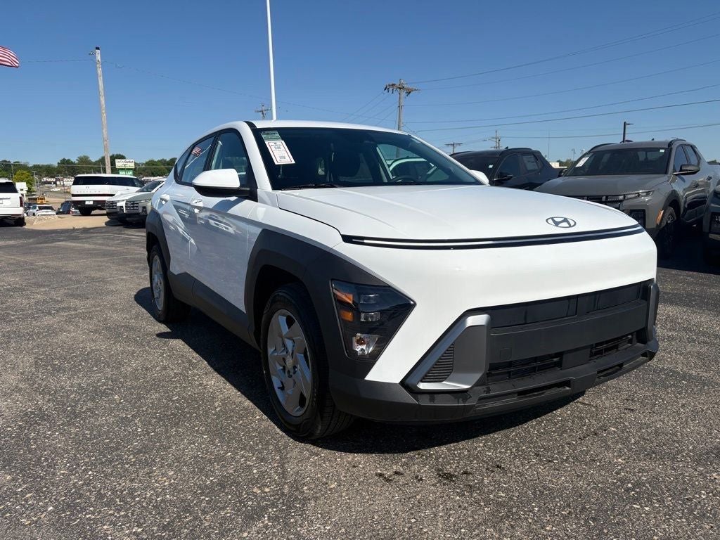 2026 Hyundai KONA SE