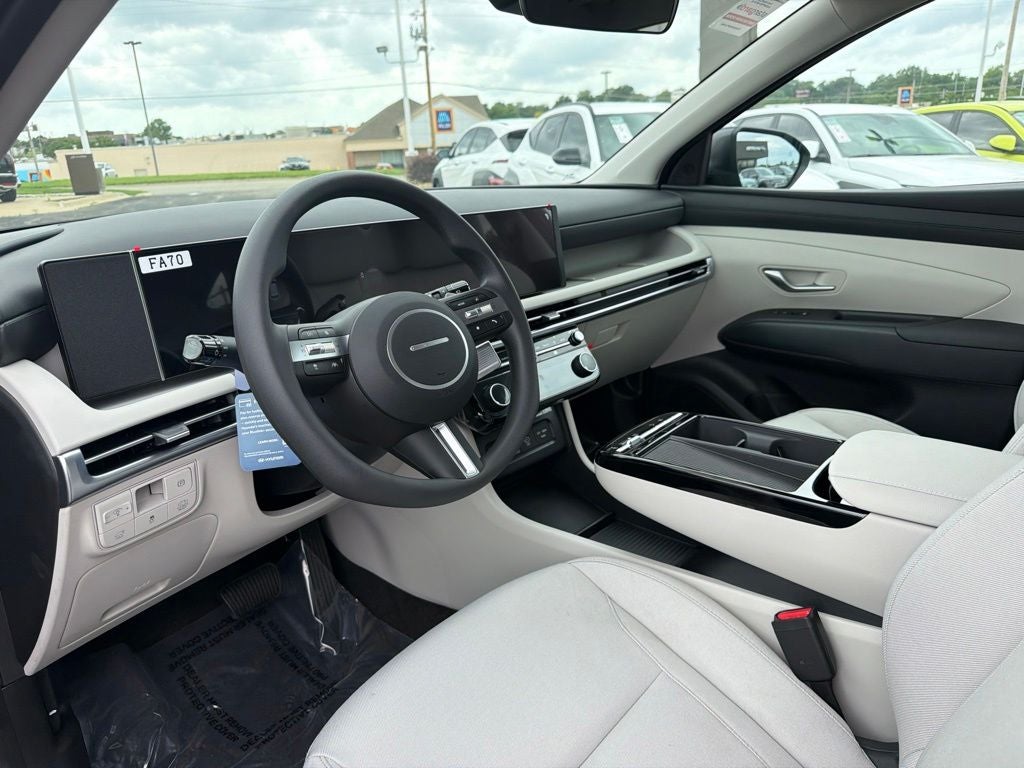 2026 Hyundai TUCSON HYBRID SEL AWD