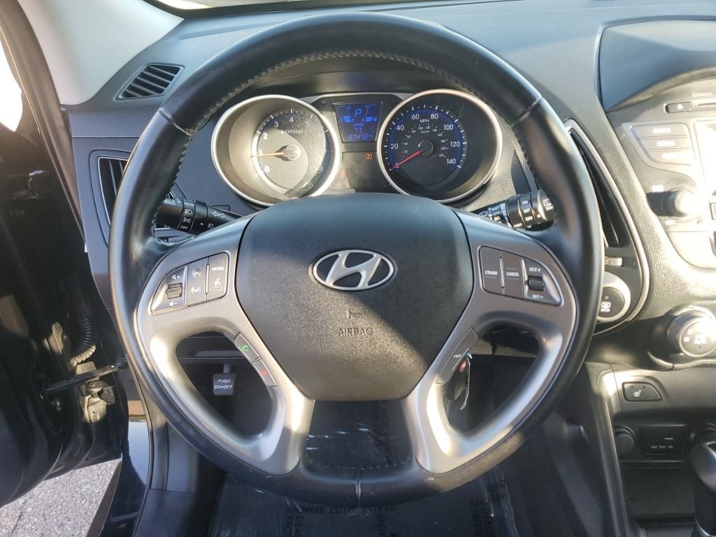 2015 Hyundai TUCSON SE
