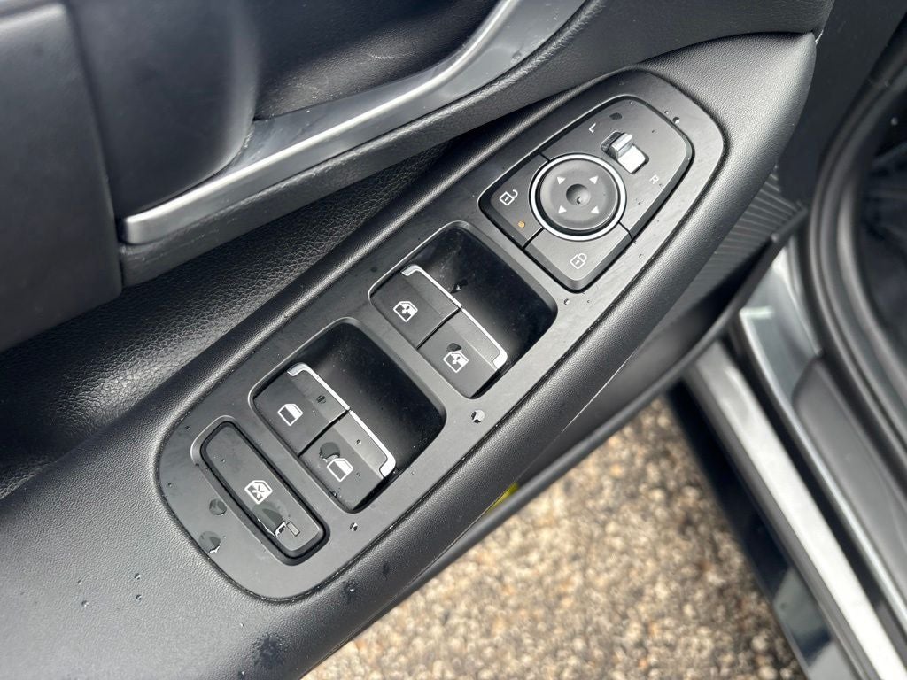 2024 Hyundai SONATA HYBRID SEL