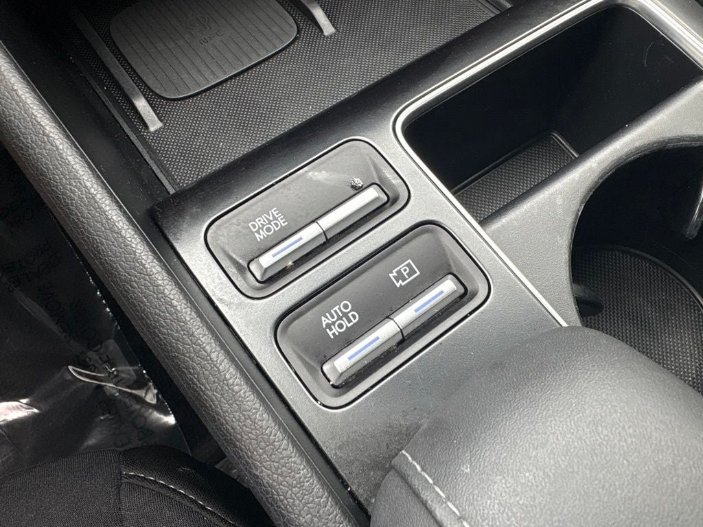 2024 Hyundai SONATA HYBRID SEL