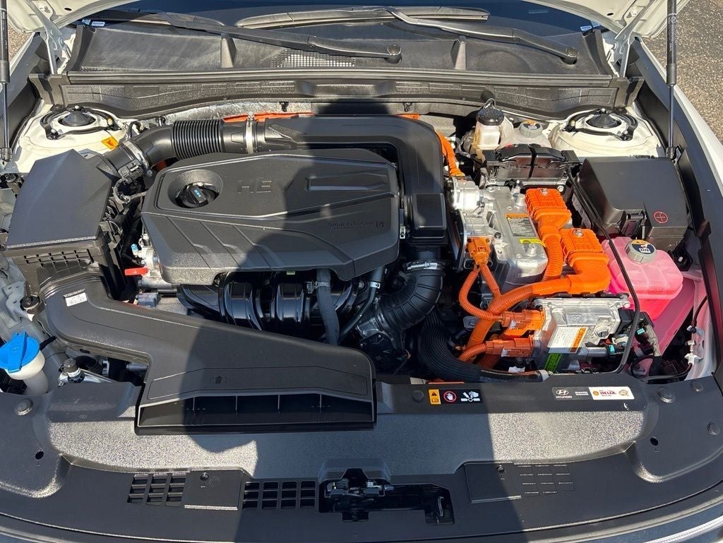 2025 Hyundai SONATA HYBRID SEL