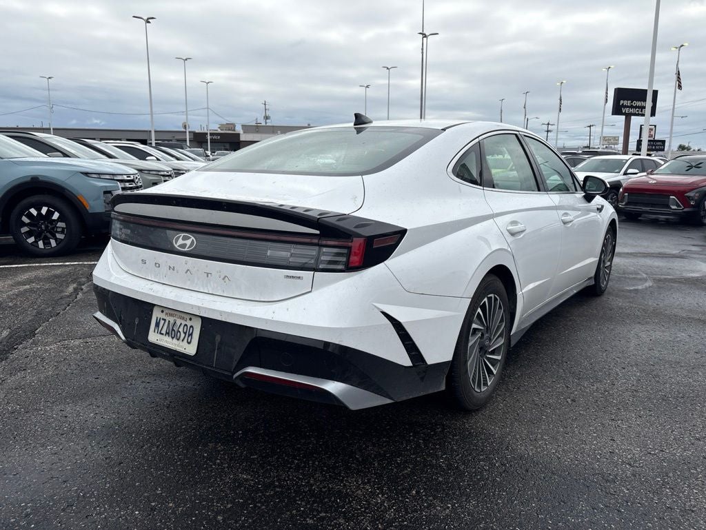 2025 Hyundai SONATA HYBRID SEL
