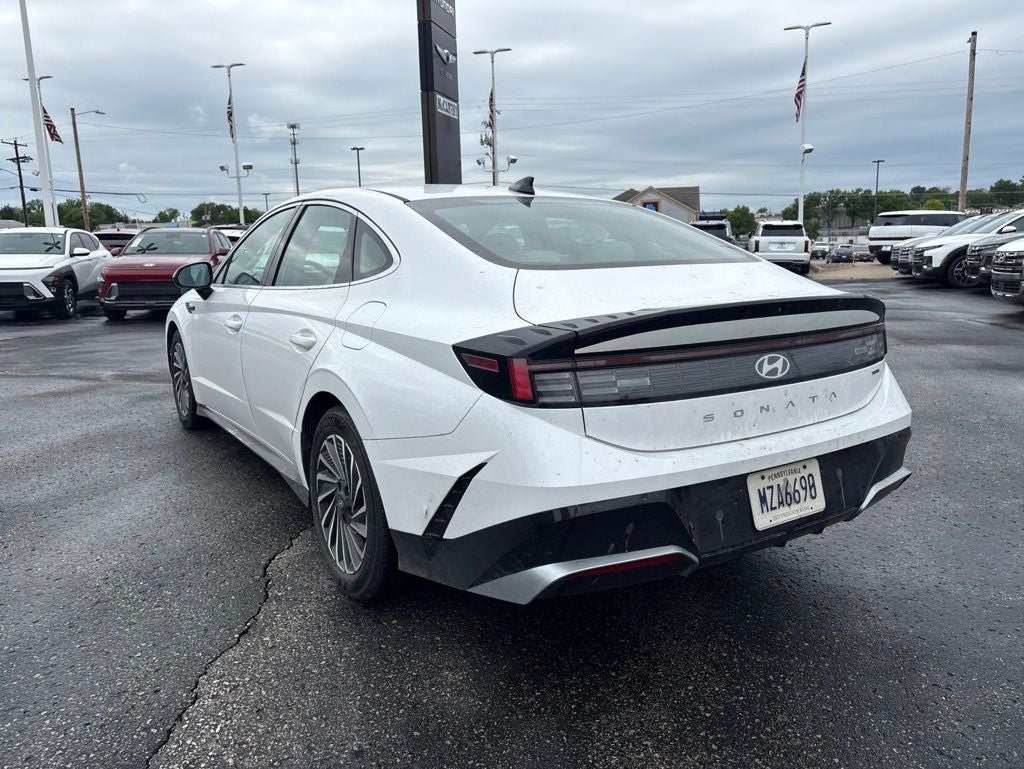2025 Hyundai SONATA HYBRID SEL
