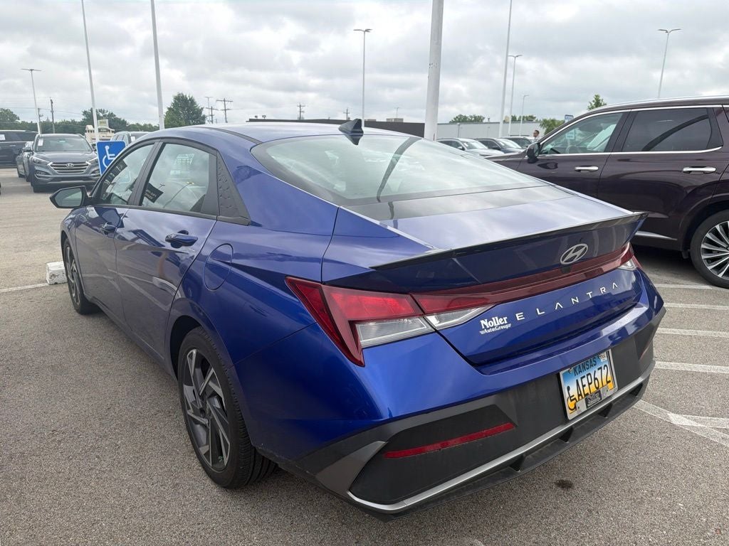 2025 Hyundai ELANTRA SEL Sport