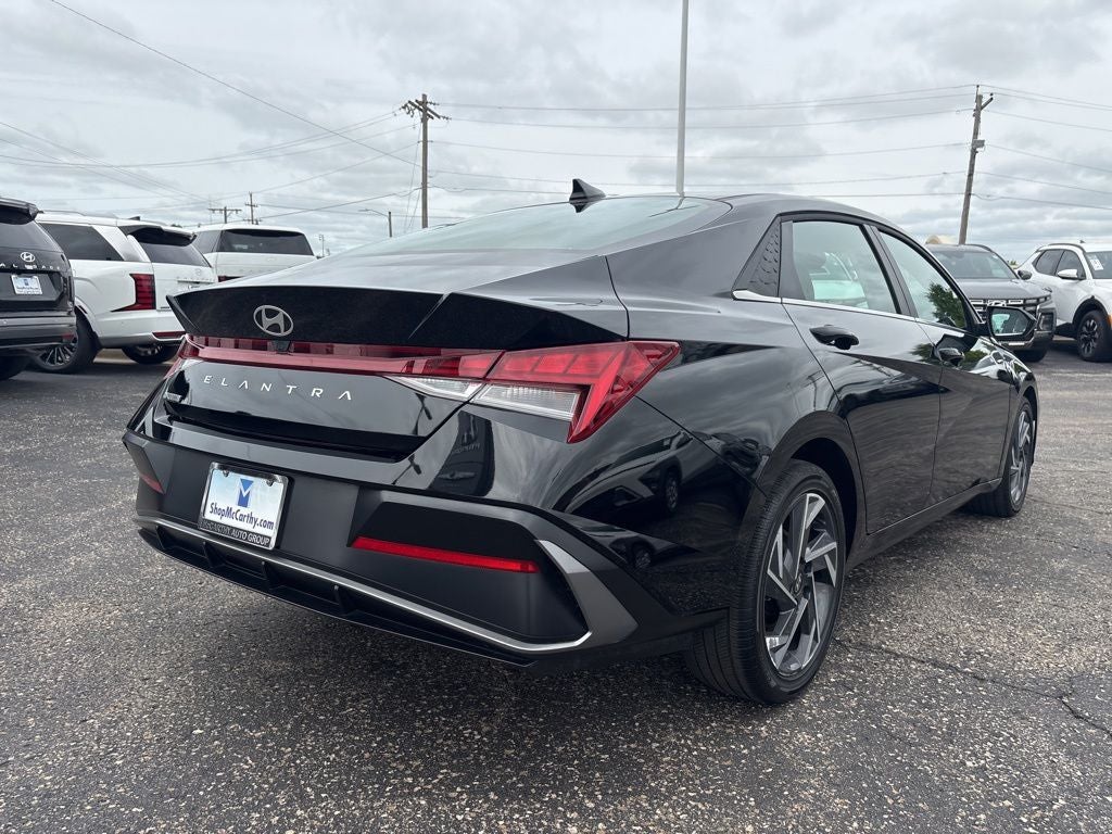 2025 Hyundai ELANTRA SEL Convenience