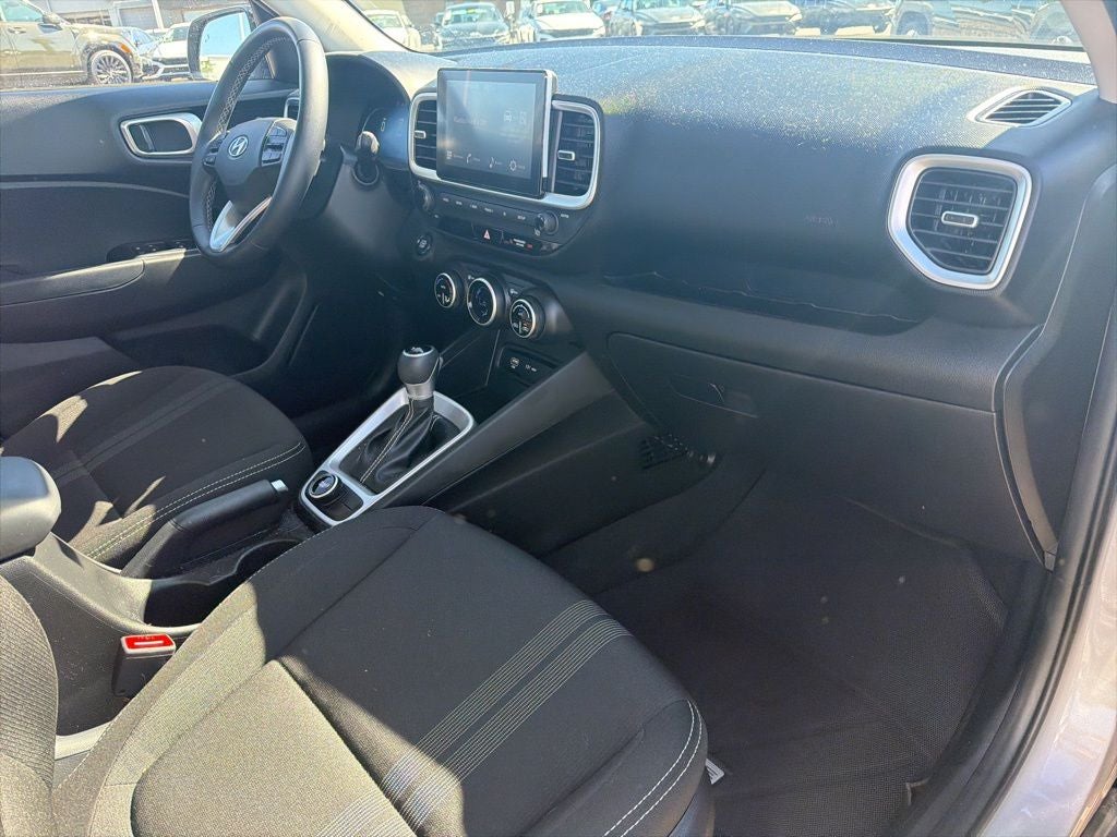 2024 Hyundai VENUE SEL