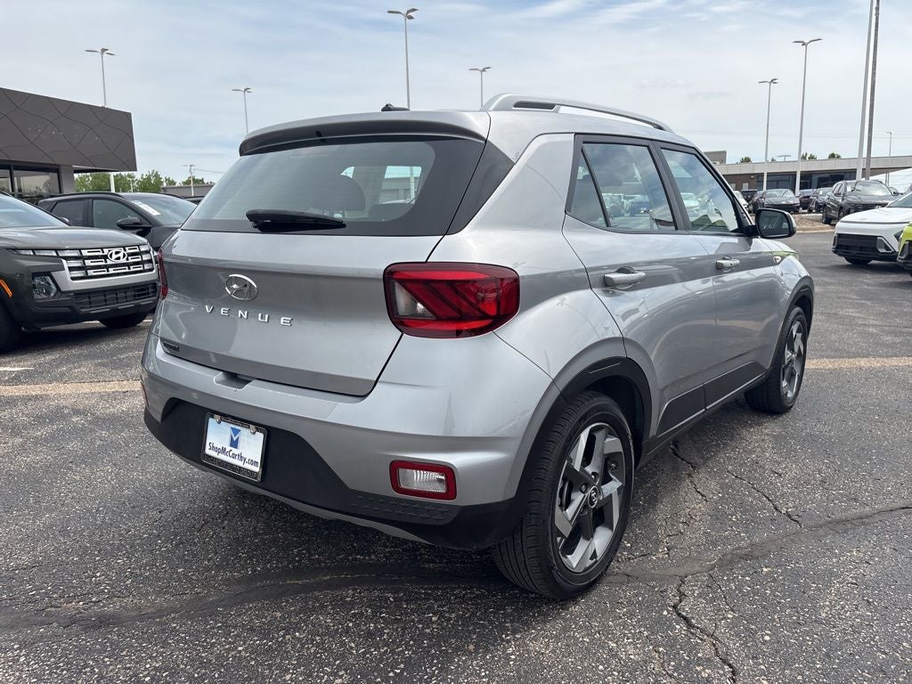 2024 Hyundai VENUE SEL