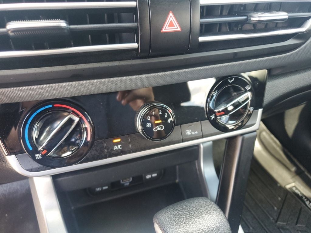 2023 Kia Seltos LX