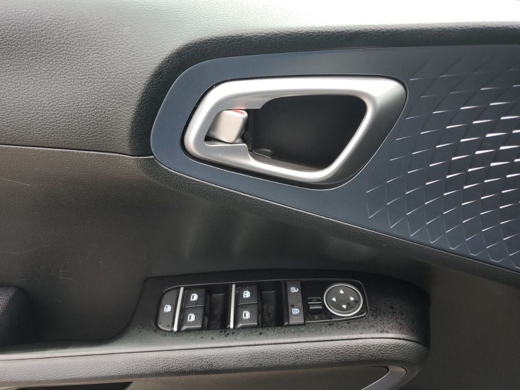 2024 Kia Soul EX