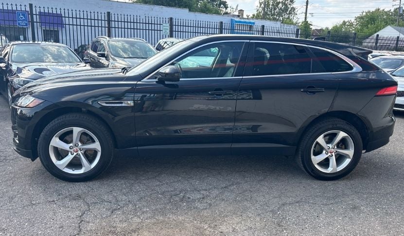 2019 Jaguar F-PACE 25t Premium