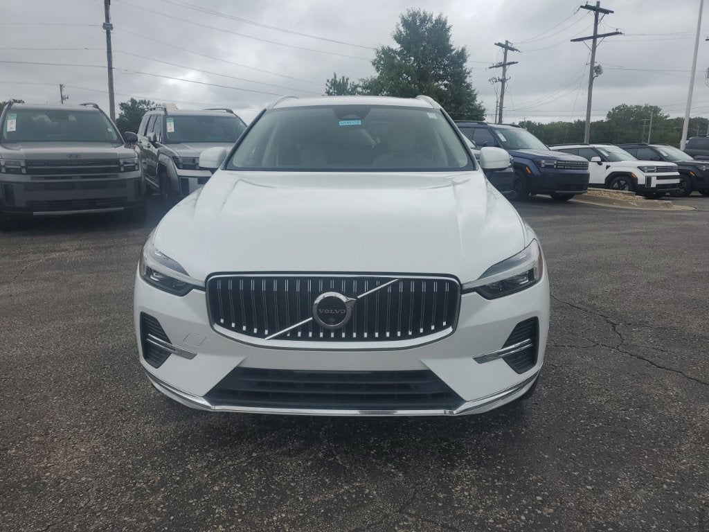 Used 2023 Volvo XC60 Plus with VIN YV4L12DE5P1358269 for sale in Kansas City