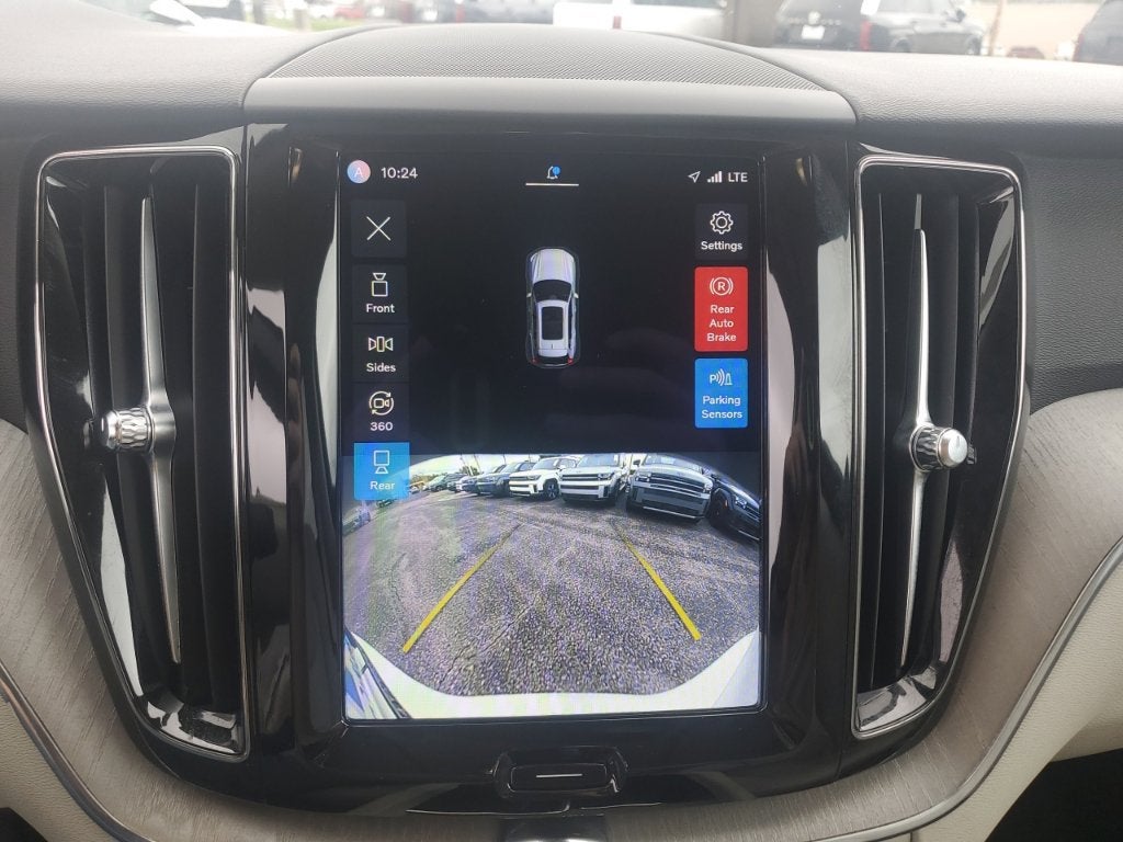 2023 Volvo XC60 Plus - Photo 28