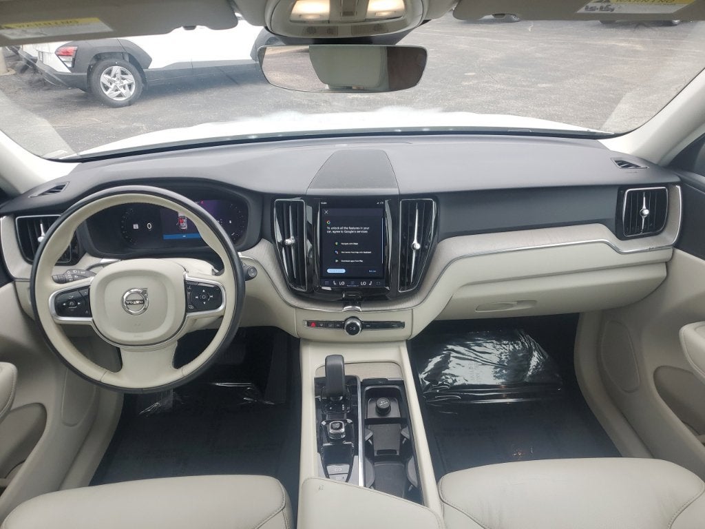 2023 Volvo XC60 Plus - Photo 38