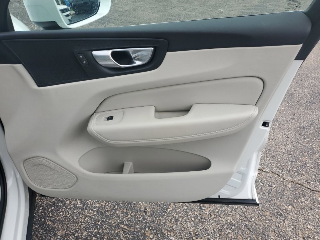 2023 Volvo XC60 Plus - Photo 41