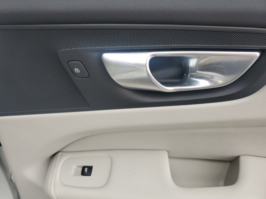 2023 Volvo XC60 Plus - Photo 52