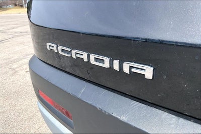 2023 GMC Acadia SLE
