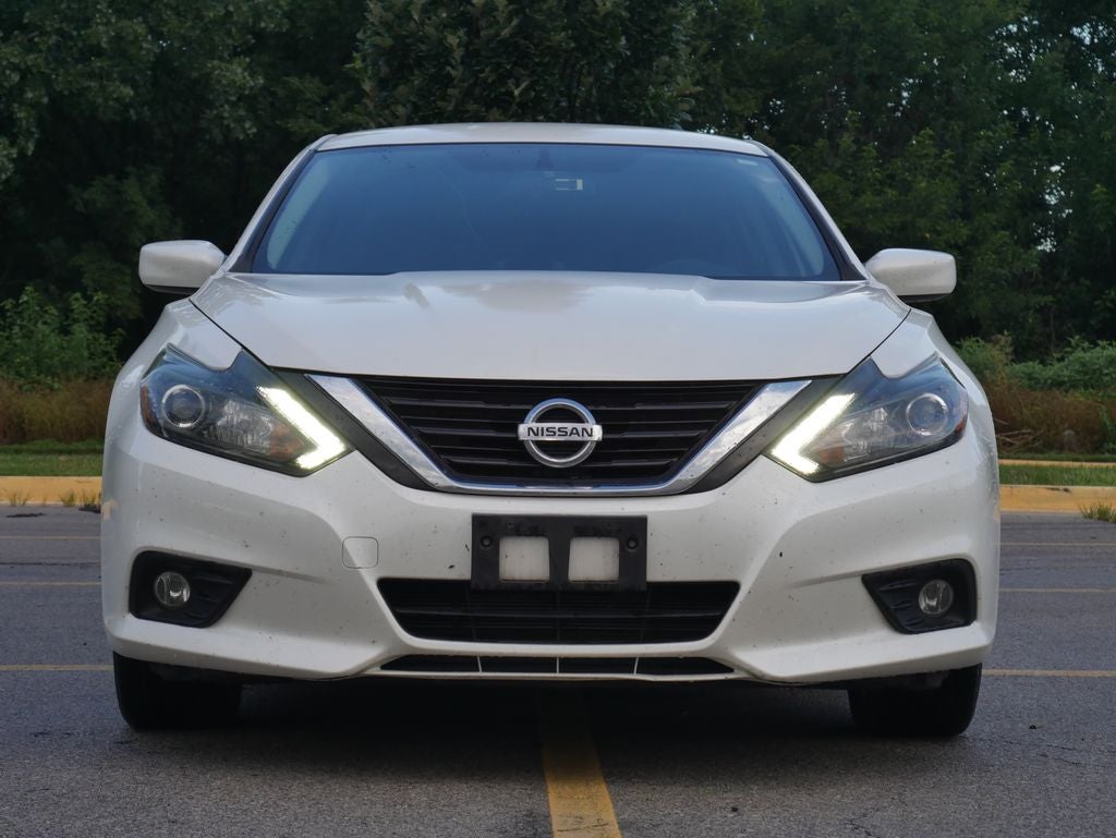2016 Nissan Altima 2.5 SR