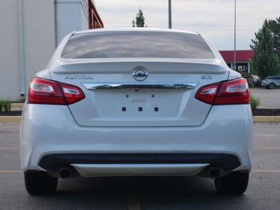 2016 Nissan Altima 2.5 SR