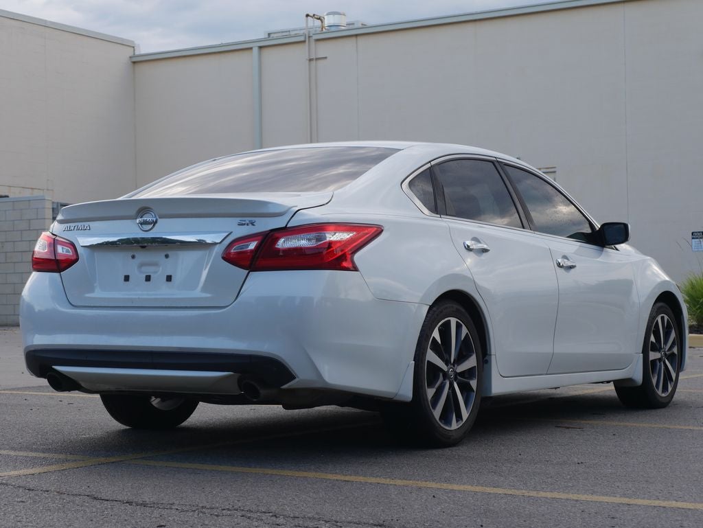 2016 Nissan Altima 2.5 SR