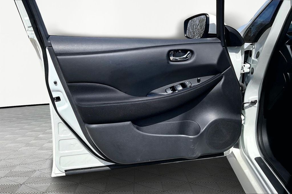 2019 Nissan Leaf SV