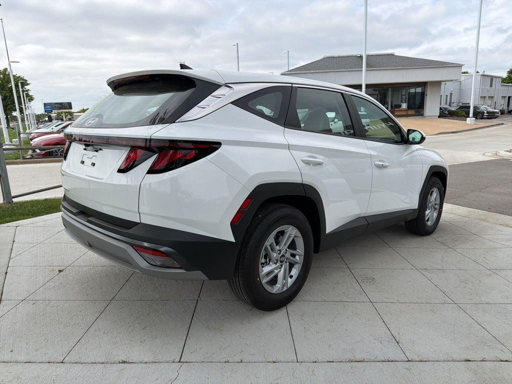 2026 Hyundai TUCSON SE FWD