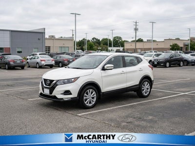 2020 Nissan Rogue Sport SV