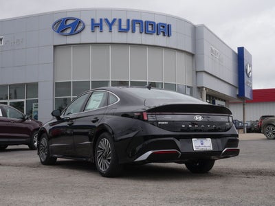 2026 Hyundai SONATA HYBRID SEL
