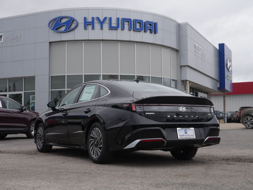 2026 Hyundai SONATA HYBRID SEL