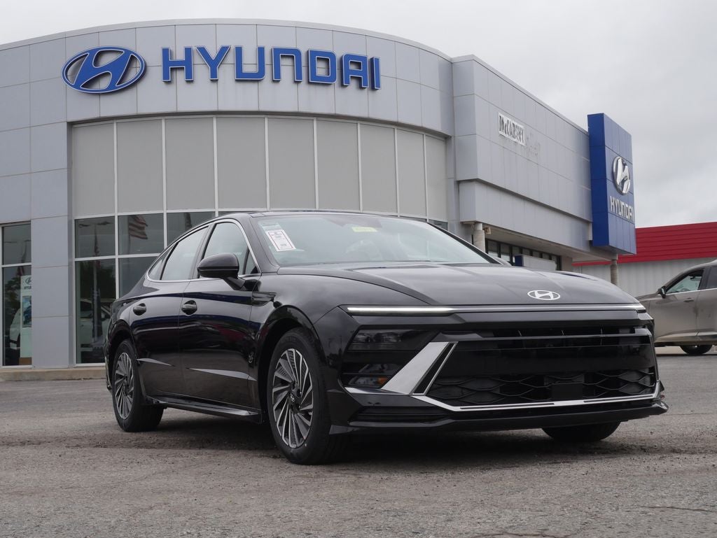 2026 Hyundai SONATA HYBRID SEL